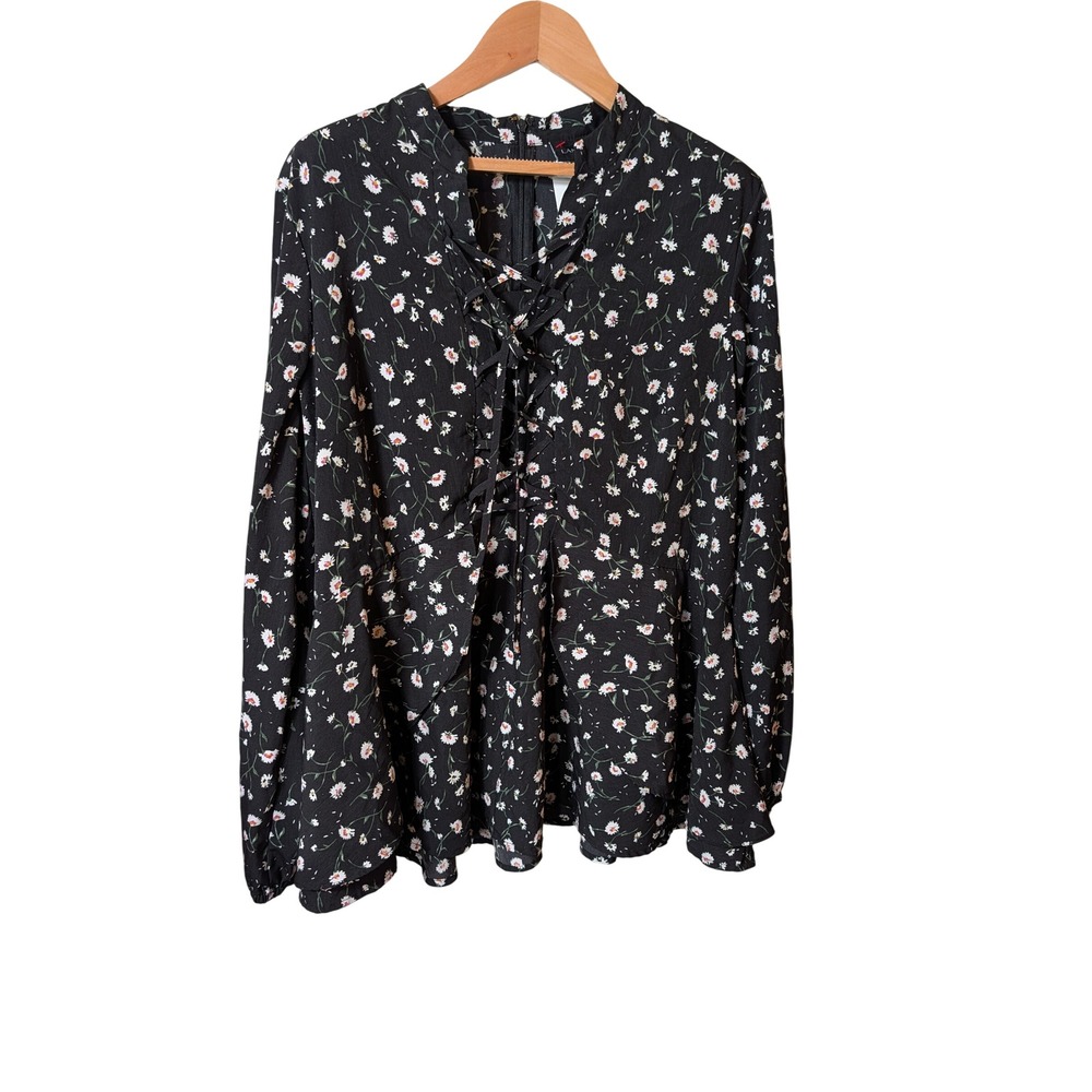 Lane Bryant Women 16 Black Daisy Floral Lace Up Peplum Blouse Long Sleeve Top